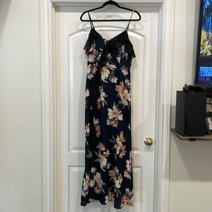 VeryJ, medium dress, dark blue with black ruffle